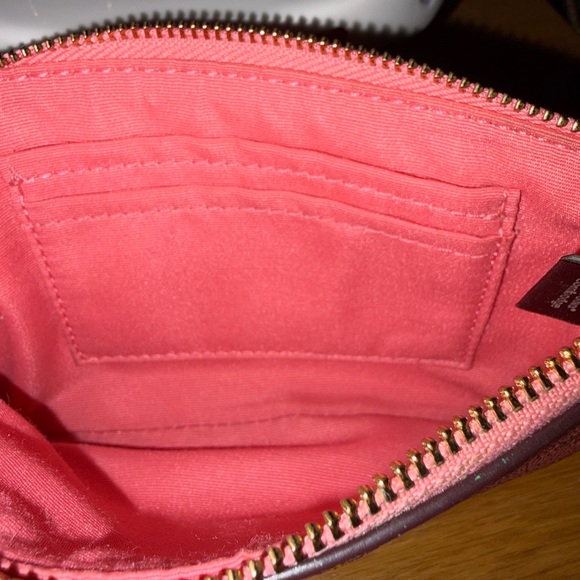 Coach Mini Vintage Rose Print Wristlet EUC - Picture 5 of 7